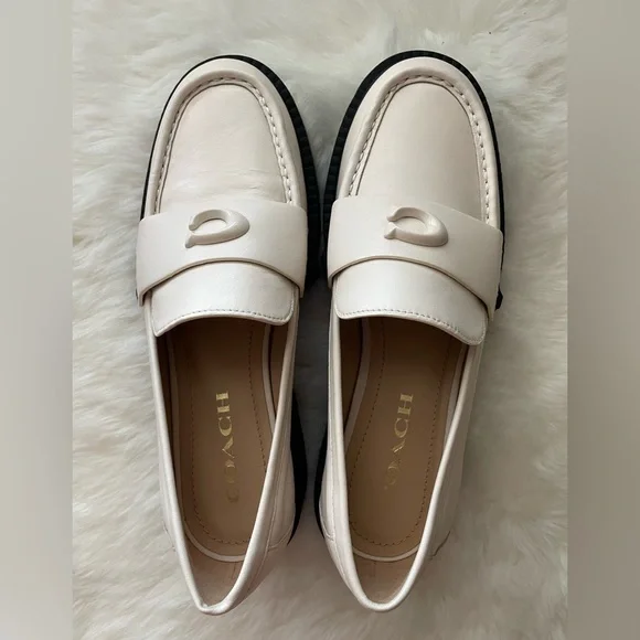 New! Coach Off-White Loafers - Picture 3 of 9